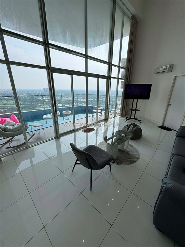 Gấp em đang cần cho thuê gấp căn hộ 3pn rộng 300m2