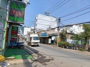 Giảm 500tr mặt tiên kinh doanh liên khu 4-5 gần chợ bình thành 126m2 ,2 tầng 8