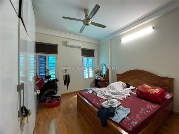 Giảm 600 triệu nhà xuân đỉnh 30 mét 5 tầng còn 8,2 tỉ