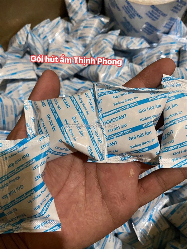 Gói hút ẩm nào bảo quản được đồ ăn vặt lâu ngày?