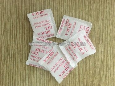 Gói hút ẩm ngành may mặc: giải pháp chống ẩm mốc quần áo xuất khẩu!