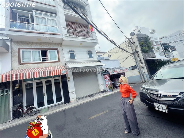 Hiếm bán mặt tiền xe hơi ngủ trong nhà đường bến vân đồn quận 4 - chính chủ