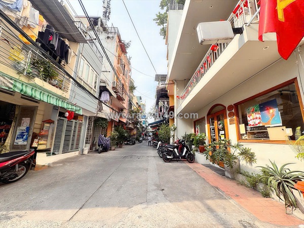 Hiếm dt lớn 7,6m*17m vuông vức - bán nhà 2 tầng hxh đ.nguyễn trung ngạn, p.bến