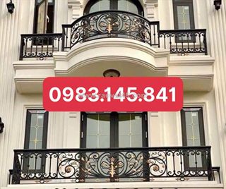 Hoa văn sắt uốn trang trí, đa dạng