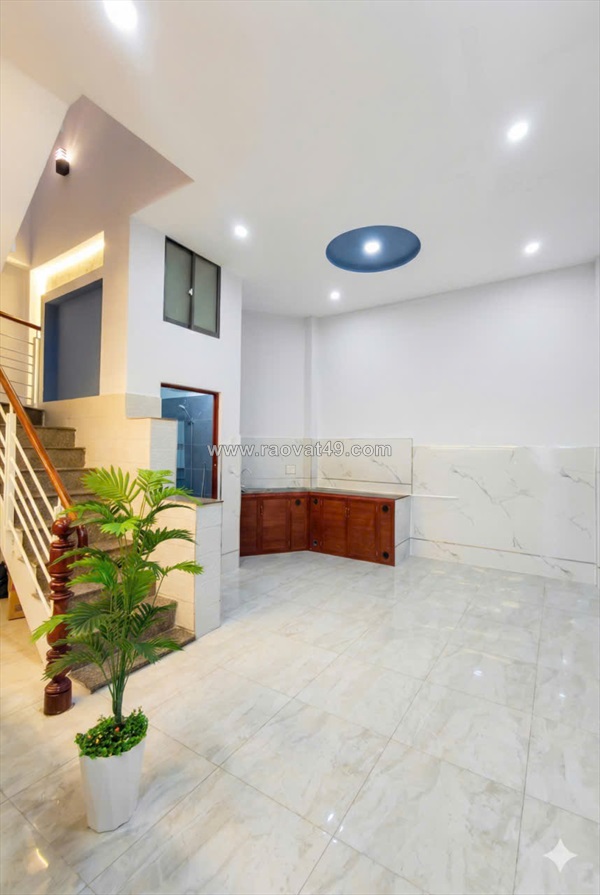 Khai xuân nhà đ số 11 gần chợ26-3 sát aeon tân phú hẻm 7m thông 60m2,3 tầng 5