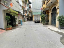 Khu phân lô hoàng văn thái, gara ô tô, phù hợp khách mua ở giá 16.5 tỷ.