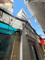 Lạc long quân 27m x6 tầng 7,9 tỷ dân xây,2 thoáng,gần phố,5p ra hồ tây