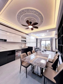 Liền kề hoàng mai – nhà đẹp 98m2 - vỉa hè to - full nội thất xịn - 26.8 tỷ