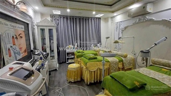 Mặt tiền hẻm dương quảng hàm, gv. 4.1m x 17m cn: 70m2 nhà 5 tấm. kinh doanh đa