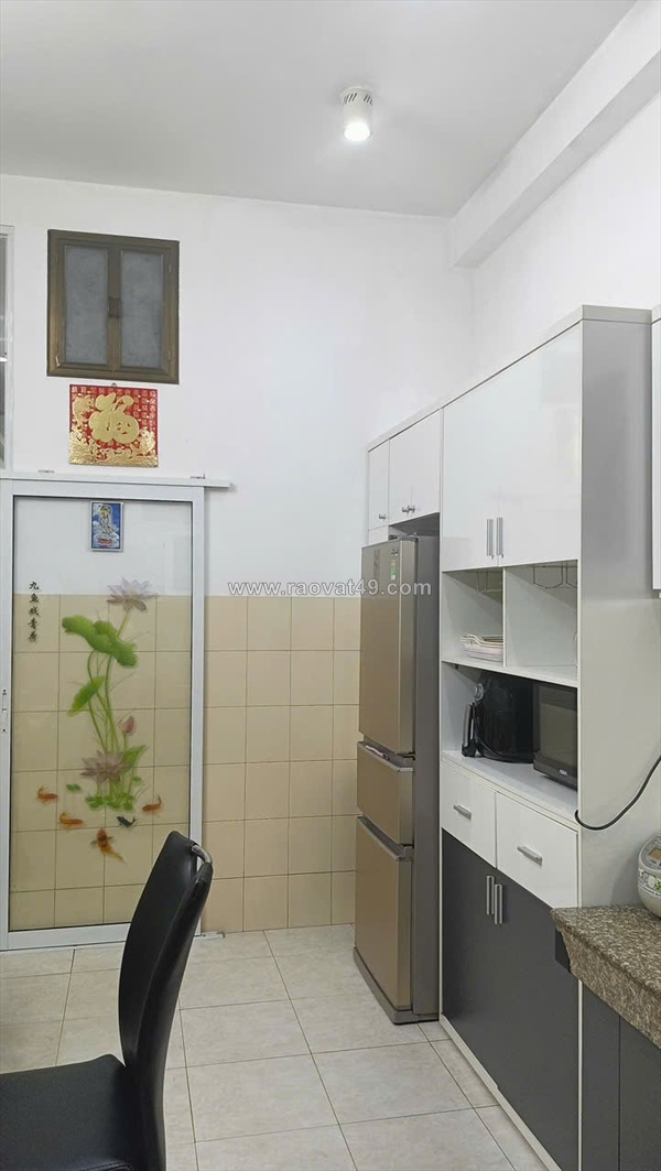 Mặt tiền xóm chiếu - quận 4 - 78m2 - 3 tầng - .5 tỷ