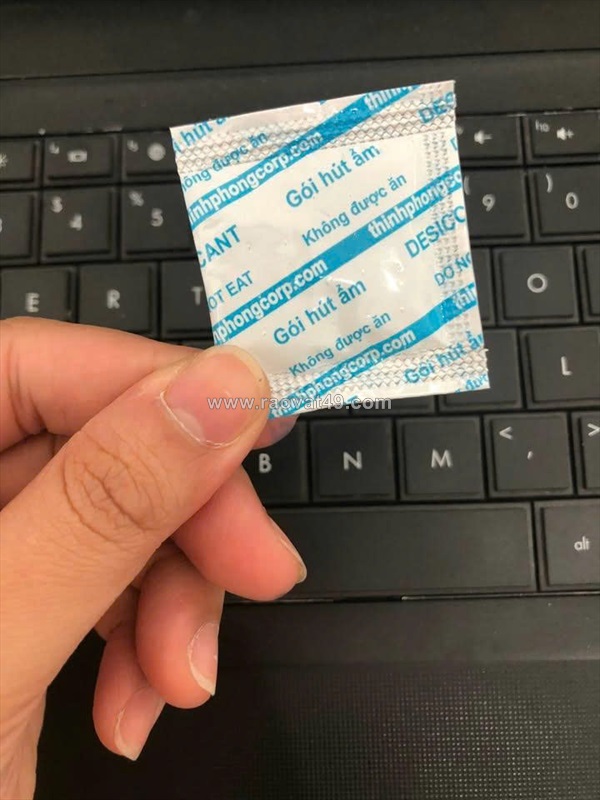 Muốn giữ trọn độ giòn cho bánh mứt, đồ ăn vặt? dùng ngay gói hút ẩm thịnh phong!