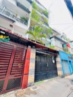 Ngang lớn 5,5m*17m - bán nhà 4 tầng xe hơi ngủ trong nhà đ. trần quang diệu,