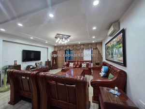 Ngõ ô tô tránh, kinh doanh 41 mét 6 tầng, thang máy 17 tỷ