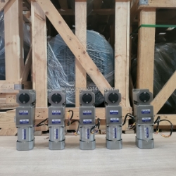 Nguồn sỉ & lẻ động cơ giảm tốc mini 6w-400w lõi đồng