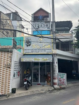 Nhà 2 mặt tiền đẹp – giá tốt  – chính chủ cần bán tại 161 , đường nguyễn duy