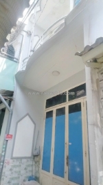 Nhà 2 tầng nở hậu hẻm thẳng cao lỗ p.chánh hưng. giá 3,48 tỷ bớt lộc