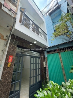 Nhà 3 tầng mới đường phạm hùng p.chánh hưng. giá 4,0 tỷ bớt lộc