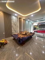 Nhà bán ở ngay, chủ tặng nội thất, ngay ngã tư nguyễn văn quá với quang trung