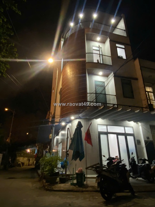 Nhà đep 4 tầng siêu vị trí giá tốt cho khách ở,tiện kinh doanh