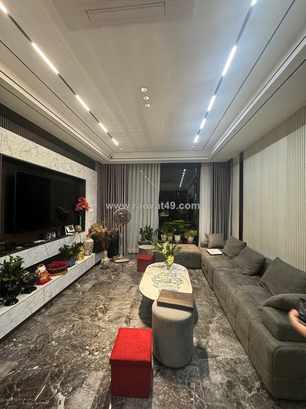 Nhà đẹp chính chủ - giá tốt - vị trí đắc địa tại bồ đề, quận long biên
