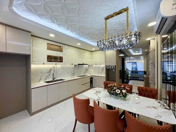 Nhà đẹp giá tốt tặng full nội thất - tân quy - quận 7 . ngang 7m dọn vào ở ngay