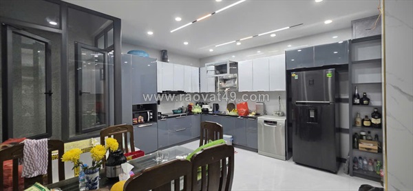 Nhà đẹp - giá ưu đãi chính chủ cần bán nhanh căn nhà tại quận hồng bàng, tp hải