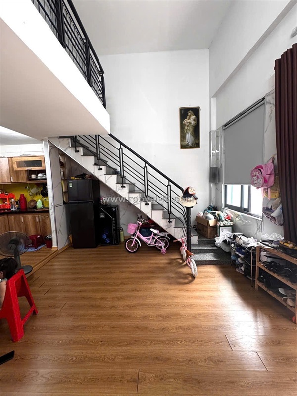 Nhà đẹp vào ở ngay - sát mặt tiền - 3.4 tỷ