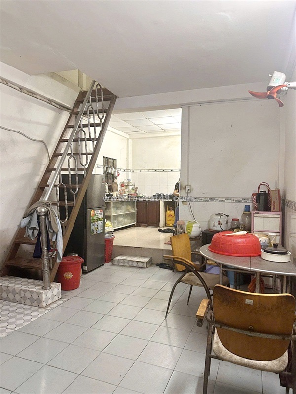 Nhà diện tích khủng 98m2 hxh âu dương lân p3q8 (p.chánh hưng)