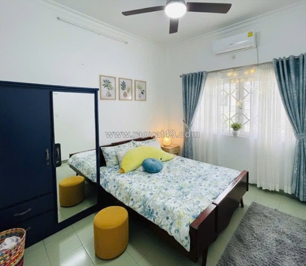 Nhà hẻm ô tô cách mạng tháng tám – quận tân bình – 5.9x10m (48 m2) – 3 tầng –