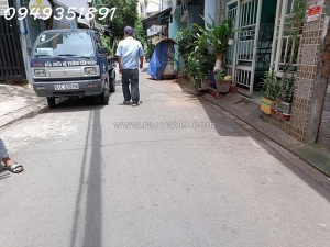 Nhà hxh - giáp sân bay - 190m2- cấp4 - giá 21tỷ