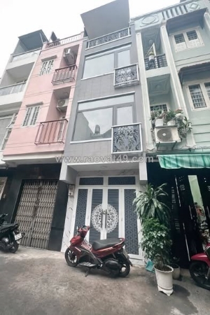 Nhà mặt tiền đường vĩnh hội quận 4 cũ.