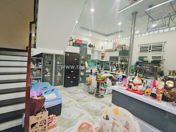 Nhà mặt tiền xe hơi 4 tầng gần chợ phú lợi 2 ngang 9m hoàn công đủ- 09311722