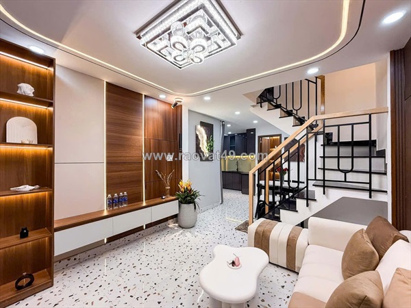 Nhà mới chính chủ - tặng full nội thất - phú nhuận - 114m - ngay pxl - 4 tầng