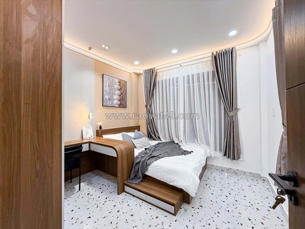 Nhà mới chính chủ - tặng full nội thất - phú nhuận - 114m - ngay pxl - 4 tầng