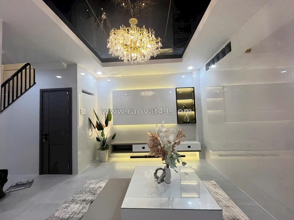 Nhà mới đẹp vào ở liền- hxh 5tầng 4 pn nội thất cao cấplạc long quân q11-giá