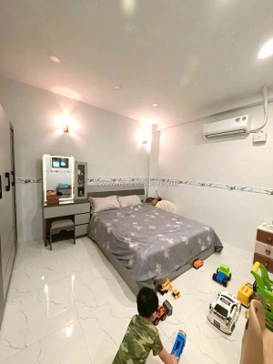 Nhà mới gần chợ hiệp bình thủ đức – 80m² ngang 8m hiếm – 1 trệt 1 lầu 4pn – giá