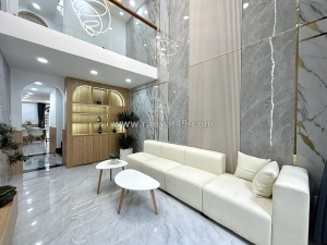 Nhanh!phân lô hàm nghi oto trong nhà,kinh doanh,thang