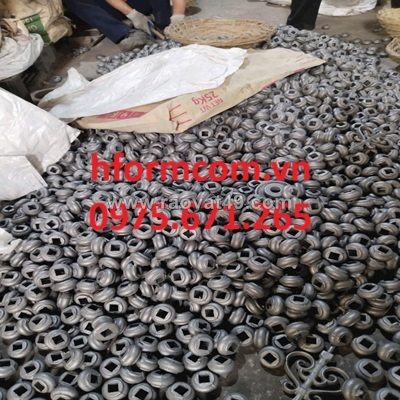 Ở đâu cung cấp các loại phụ kiện hoa sắt mỹ thuật uy tín?