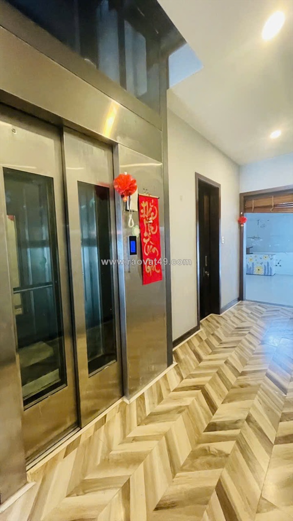 Quận 7 - khu phân lô cư xá nh - thang máy - 90m2 - 4 tầng - 19.5 tỷ