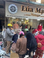 Sang nhượng shop quần áo - trâu quỳ, gia lâm vị trí đắc địa: gần trường học,