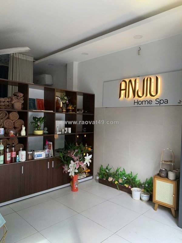 Sang nhượng spa đang hoạt động tốt – full nội thất – ngay chợ hoàng hoa thám,