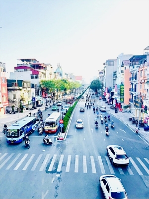 Tòa nhà dòng tiền 400tr/tháng mp nguyễn văn cừ 215m2 10 tầng - 1xx tỷ