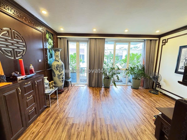 Trục tây thăng long-hoàng minh thảo- tây hồ - biệt thự cổ nhuế 240m2- ~ 70 tỷ