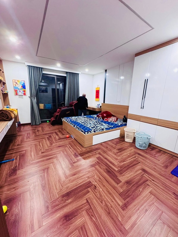 Trung tâm cầu giấy phố khúc thừa dụ 41m,7t thang máy nhà mới ,full nội thất giá