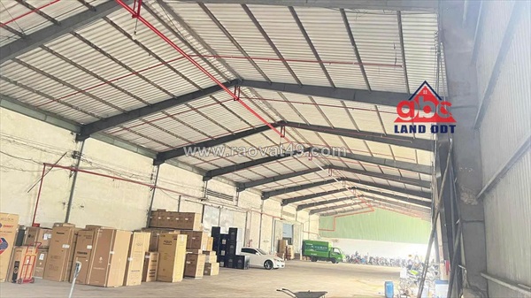 Xt680 1000m2 kho cho thuê lâu dài, trang bị pc, vị trí giao thông thuận lợi,