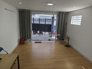 ♣ cho thuê kiệt ô tô cạnh mt nguyễn hữu thọ, ngay trường lý công uẩn, 60m2,