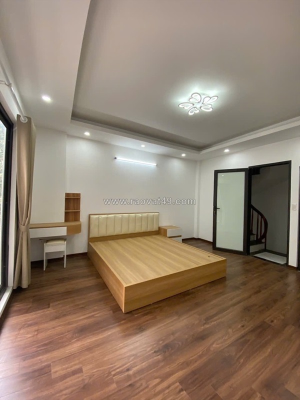 🏡 nhà bát khối – long biên
34m² – 5 tầng – ở ngay – giá tốt