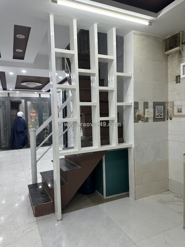 #  sát mt phan thanh gần đh duy tân, 31m2, 2 tầng, cứng cáp, 2pn 2wc, 2.xx tỷ