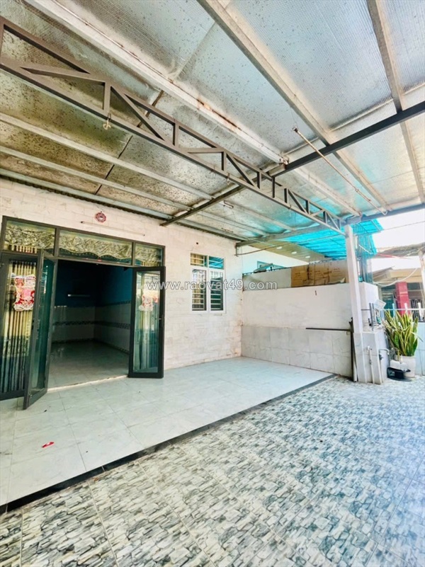 ► sát nguyễn tất thành hà khê 02, 106m2 ngang 5.7m, 3.xx tỷ