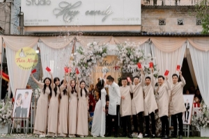 Áo dài bưng quả size lớn – xinh, nhẹ, không gò bó